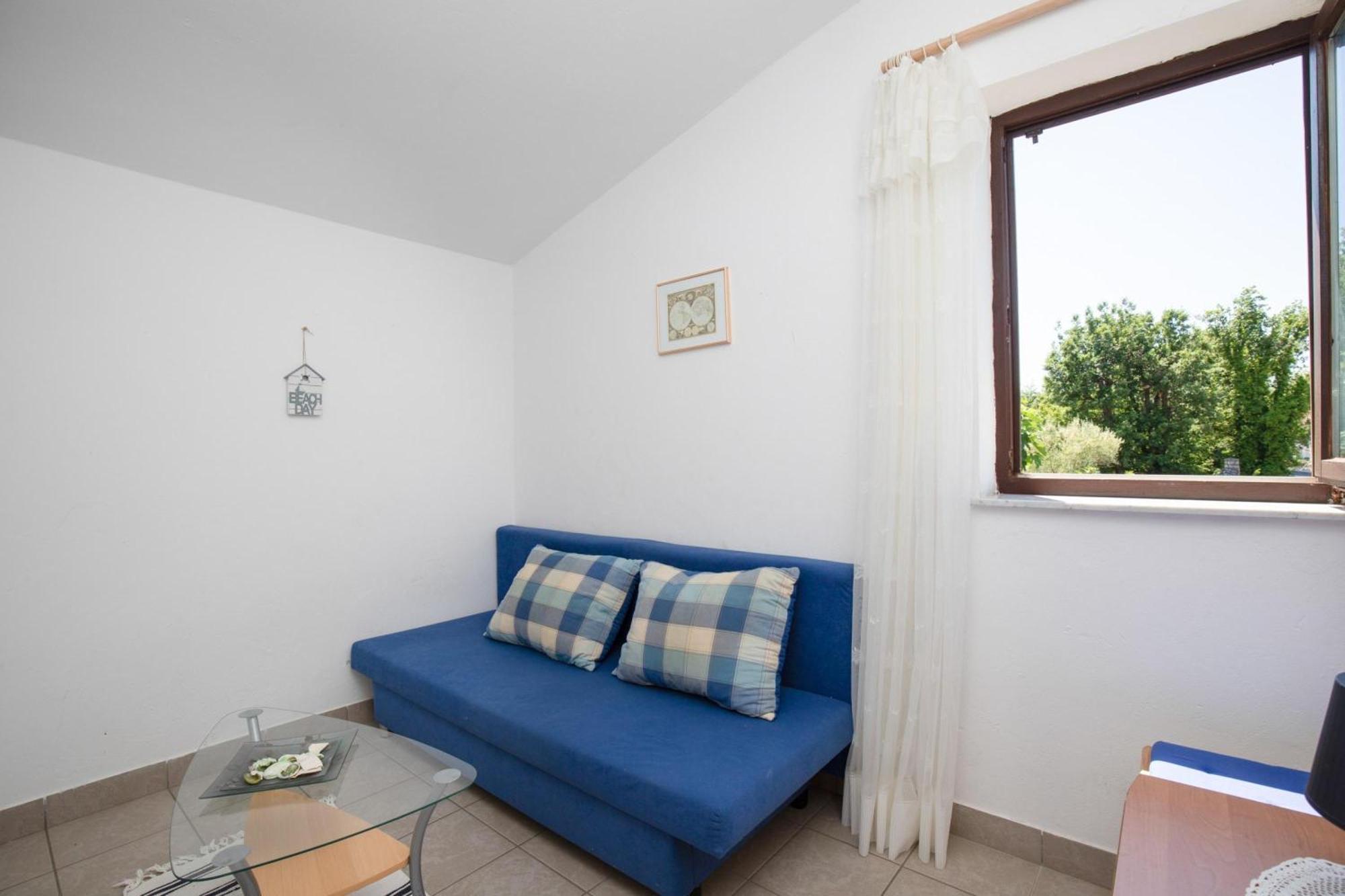 Apartments Brankica Island - Happy Rentals Vantacici Extérieur photo