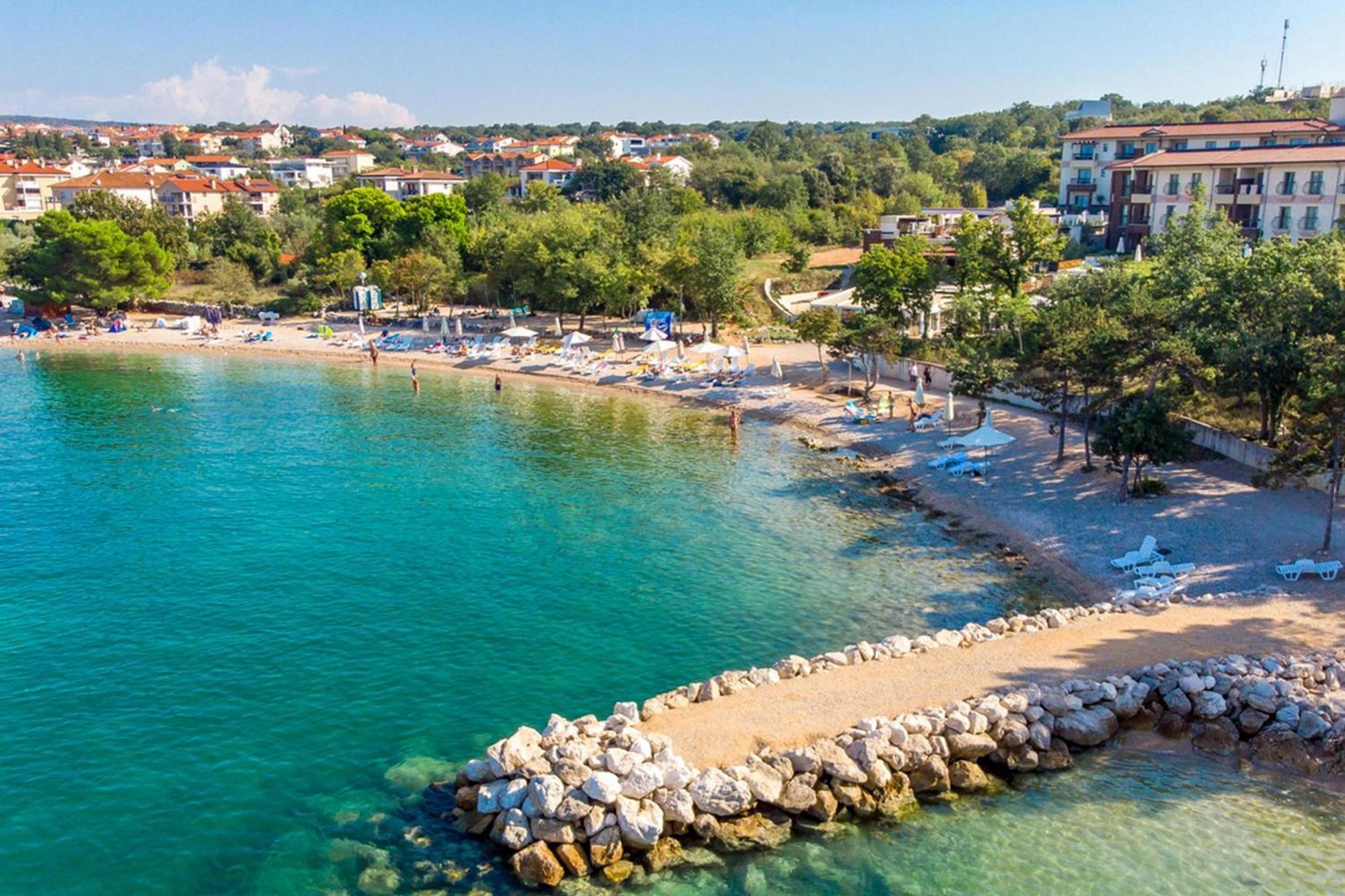 Apartments Brankica Island - Happy Rentals Vantacici Extérieur photo