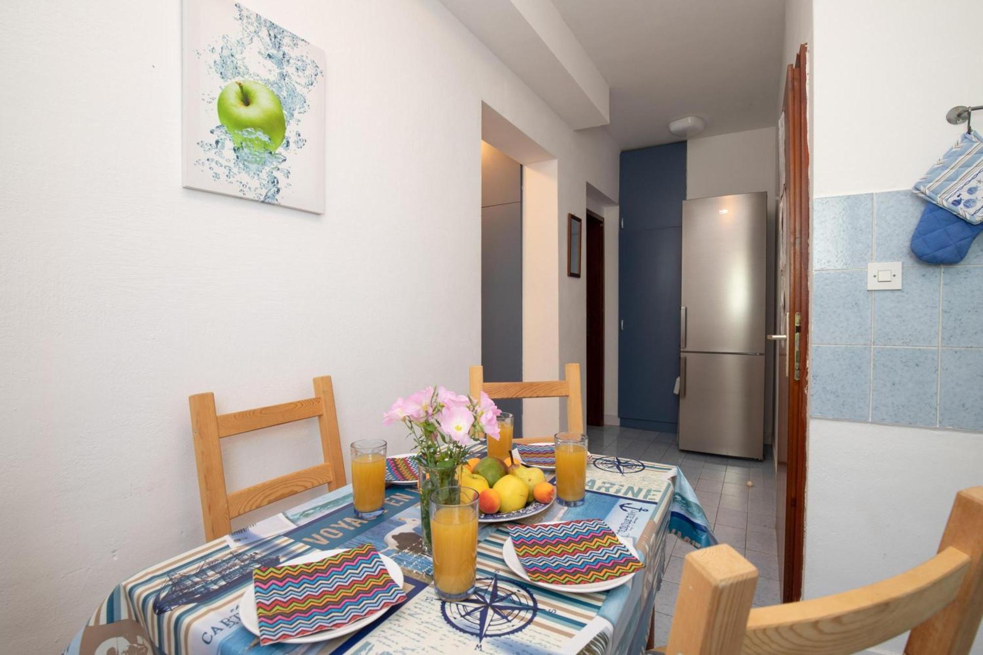 Apartments Brankica Island - Happy Rentals Vantacici Extérieur photo