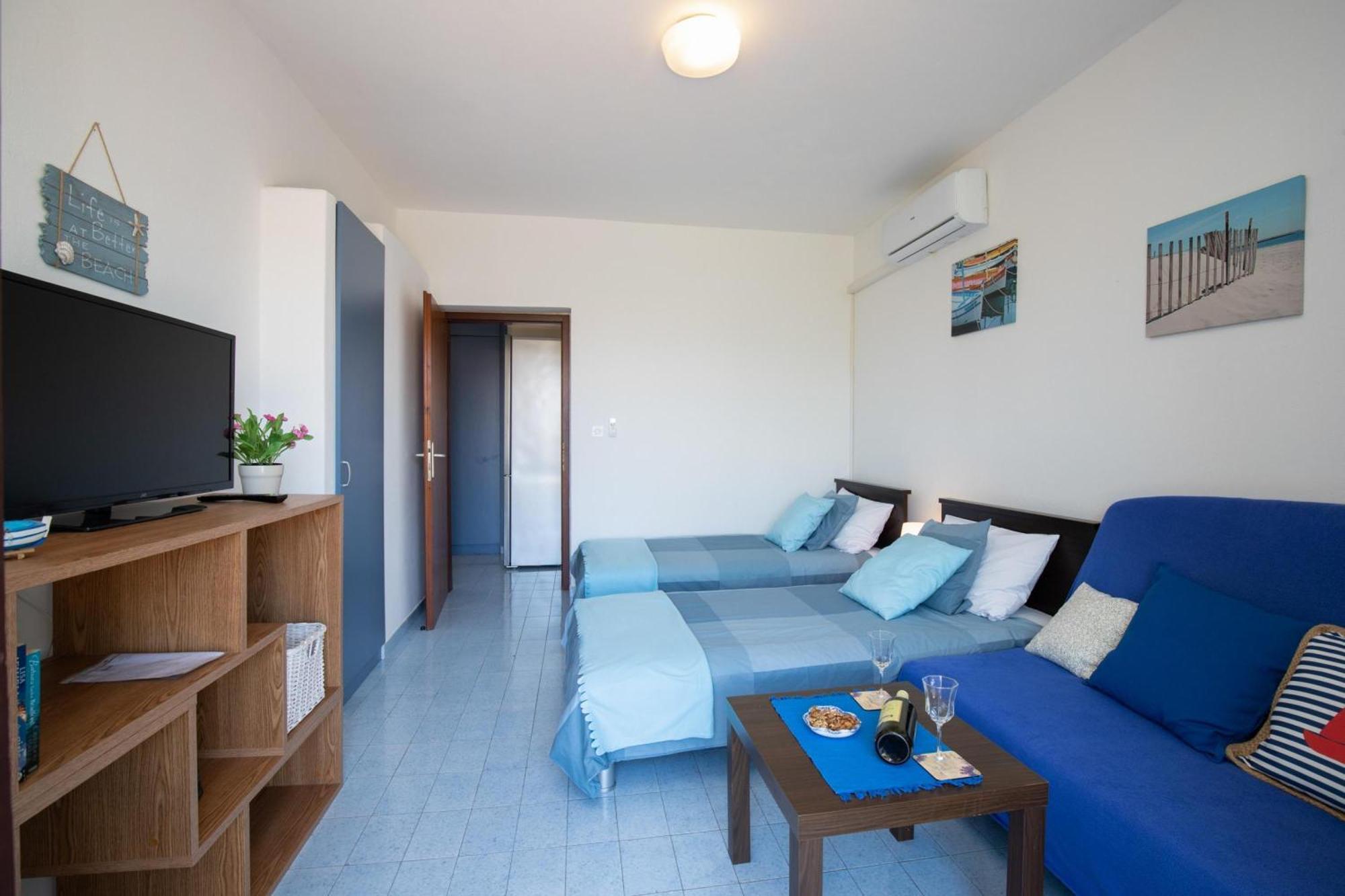 Apartments Brankica Island - Happy Rentals Vantacici Extérieur photo